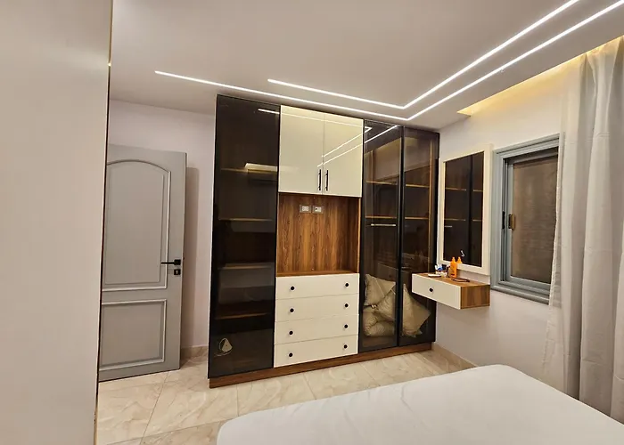 Apartment 100c A4