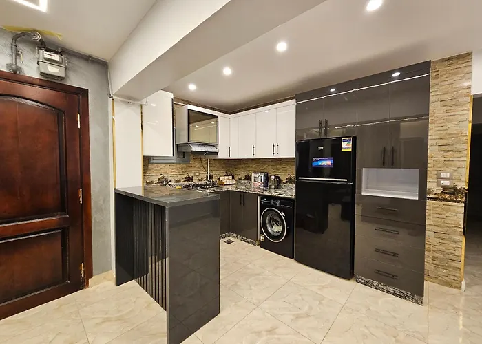 100c A4 Apartment *